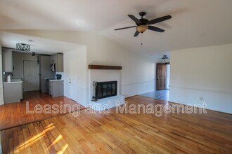 2004 Vestry Dr in Charleston, SC - Building Photo - Building Photo