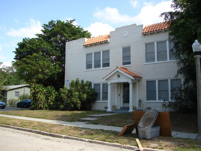 815 Upland Rd in West Palm Beach, FL - Building Photo - Building Photo