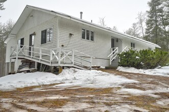 498 Depot Rd in Tamworth, NH - Building Photo - Building Photo