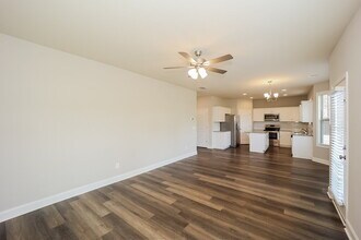 425 Flowery Branch Ct in Villa Rica, GA - Building Photo - Building Photo