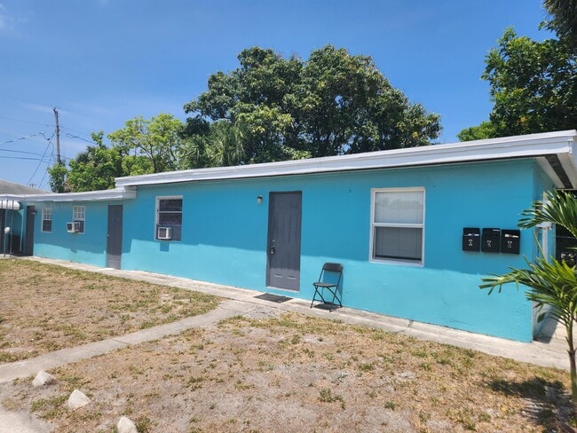 property at 134 W 24th St