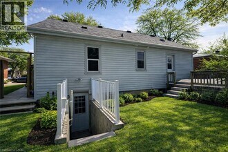 168 Fifth Ave in Kitchener, ON - Building Photo - Building Photo