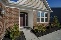 8170 Button Bush Pl in West Chester Township, OH - Foto de edificio - Building Photo