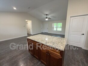 4025 Brittany Ln in Pace, FL - Building Photo - Building Photo