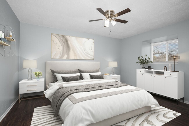 642 NW Valleybrook Rd in Blue Springs, MO - Building Photo - Building Photo