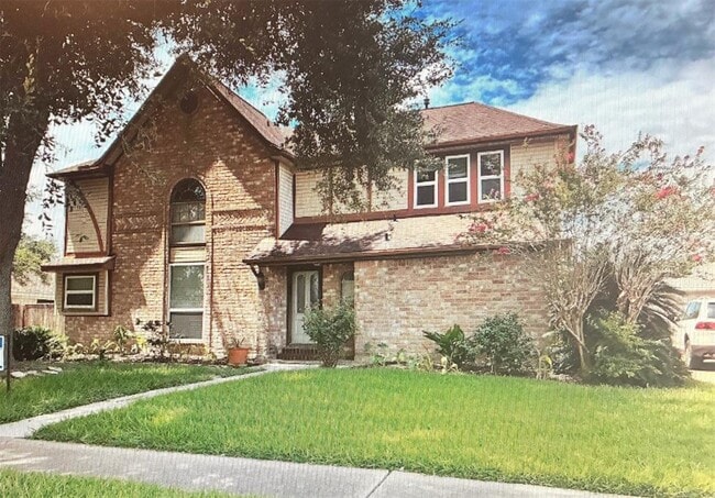 15502 Rio Plaza Dr in Houston, TX - Building Photo - Building Photo