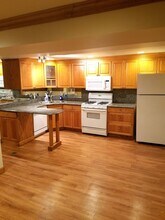 3044 W North Ave, Unit B in Chicago, IL - Foto de edificio - Building Photo