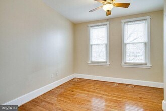 1501 G St SE, Unit #1 in Washington, DC - Building Photo - Building Photo