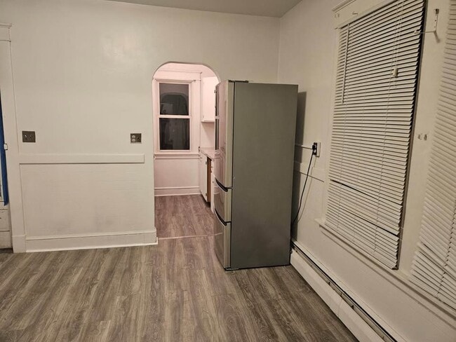 77 Ross St in Waterbury, CT - Foto de edificio - Building Photo