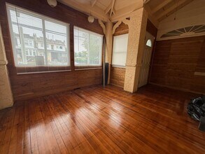 6425 Paschall Ave in Philadelphia, PA - Building Photo - Building Photo