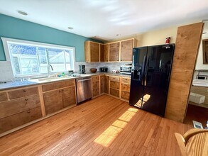 16 Edwin St in Brookline, MA - Building Photo - Building Photo