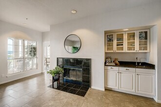 3404 American Dr in Lago Vista, TX - Foto de edificio - Building Photo