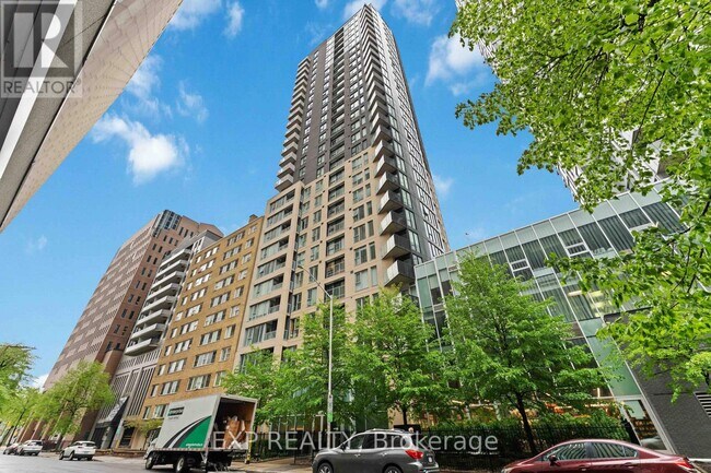 property at 40-1640 Nepean St