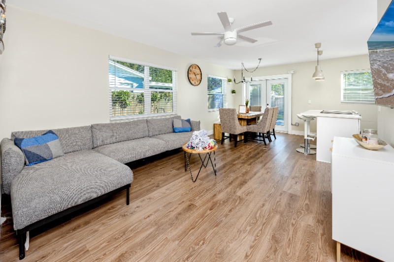 3026 Hillsdale Ave in Largo, FL - Building Photo
