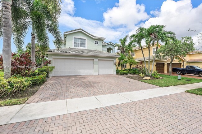 4642 SW 131st Terrace in Miramar, FL - Foto de edificio - Building Photo