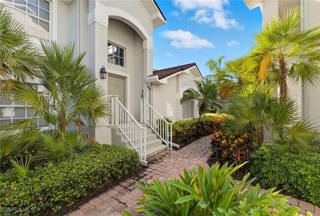 5873 3 Iron Dr in Naples, FL - Building Photo - Building Photo