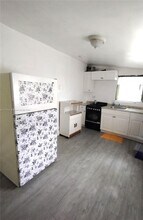 5647 NW 5th Ct in Miami, FL - Building Photo - Building Photo
