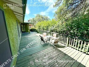 27320 Toutant Beauregard Rd in Boerne, TX - Building Photo - Building Photo