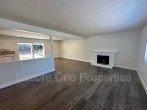 2966 Theresa Dr in Newbury Park, CA - Building Photo - Building Photo
