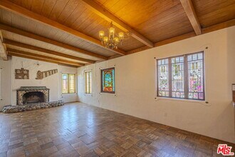 125 1/2 Fleet St in Marina Del Rey, CA - Building Photo - Building Photo