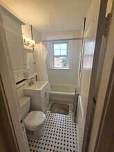 68 Linden St in Everett, MA - Building Photo - Building Photo