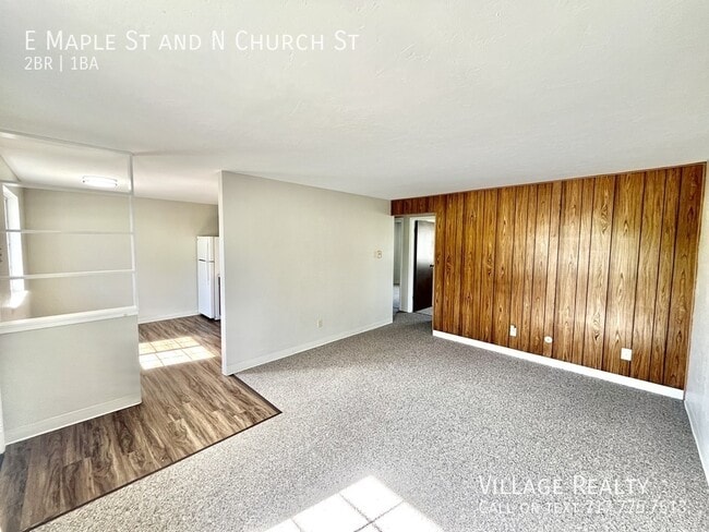 361 E Maple St in Dallastown, PA - Building Photo - Building Photo