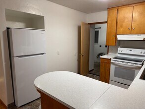 1915 SE Debord St in Corvallis, OR - Building Photo - Building Photo