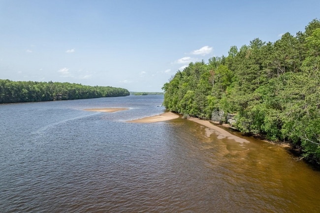 7 Elm Trail in Wisconsin Dells, WI - Building Photo - Building Photo