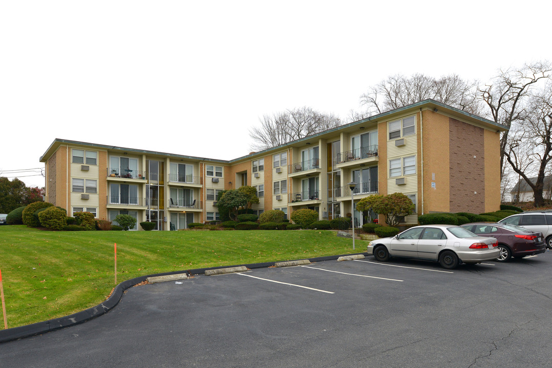 Brightridge Apartments in East Providence, RI - Foto de edificio