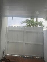 3335 W 8th Ave in Hialeah, FL - Building Photo - Building Photo