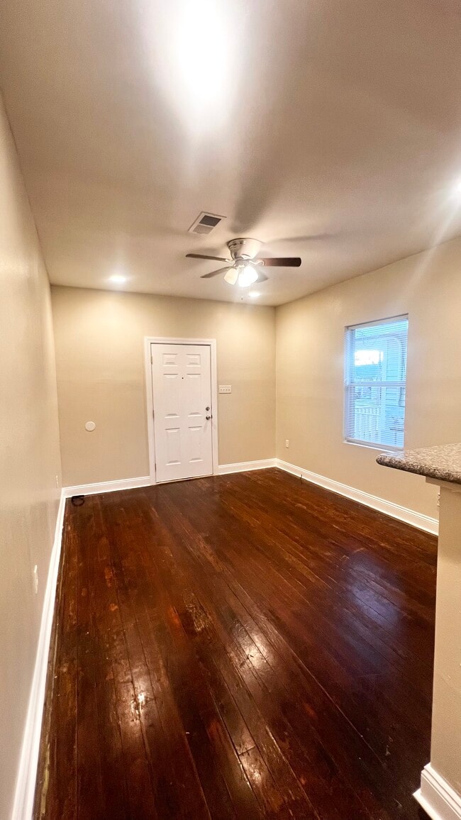 2483 Verbena St, Unit 2483