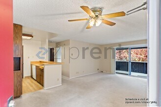 223 A-H Boardwalk Ave in San Bruno, CA - Foto de edificio - Building Photo