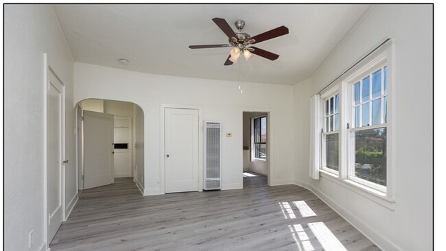 2401 W Main St, Unit 7 photo'