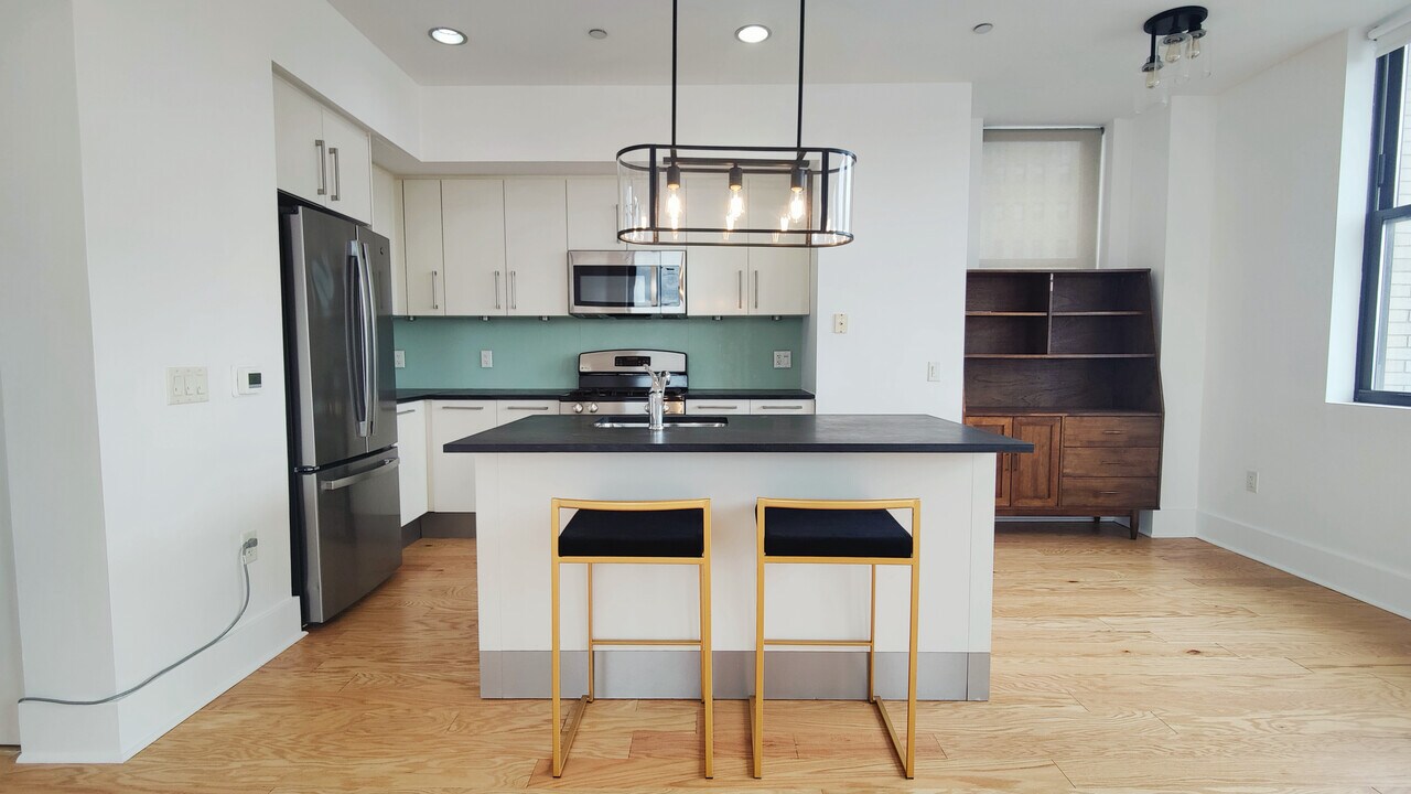 4 Beacon Way, Unit 901 in Jersey City, NJ - Foto de edificio