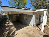 107 Roosevelt Rd photo'