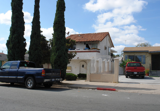 4162 Estrella Ave in San Diego, CA - Building Photo - Building Photo