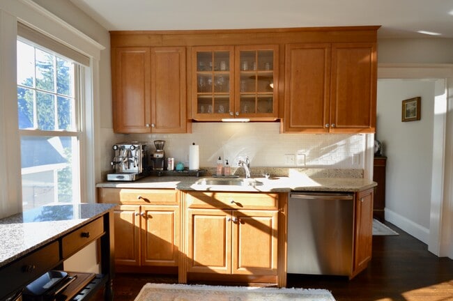 99 Farquhar St in Boston, MA - Building Photo - Building Photo