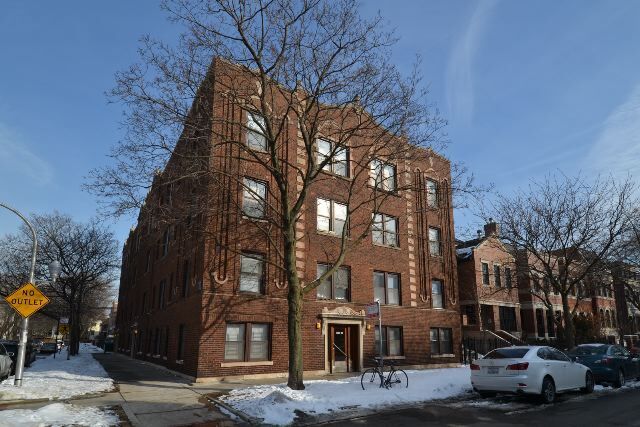 3321 N Lakewood Ave, Unit M07H