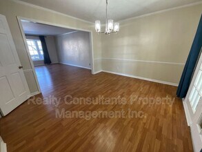 3202 Regents Park Ln in Greensboro, NC - Building Photo - Building Photo