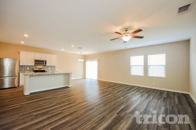 7434 Asp Point in San Antonio, TX - Building Photo - Building Photo