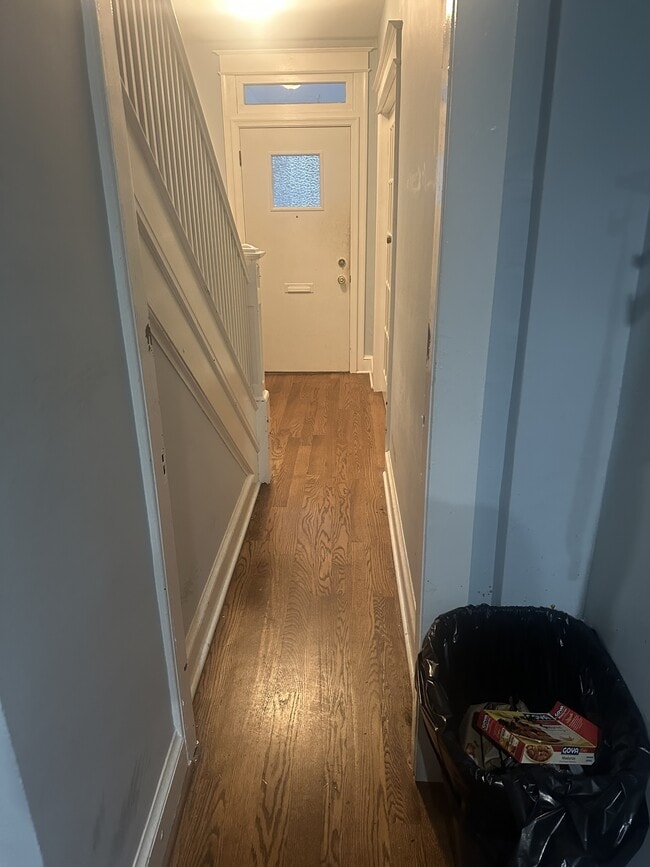 property at 1533 Isherwood St NE