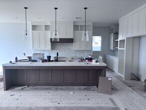 5291 W 2040 S in Hurricane, UT - Building Photo - Building Photo