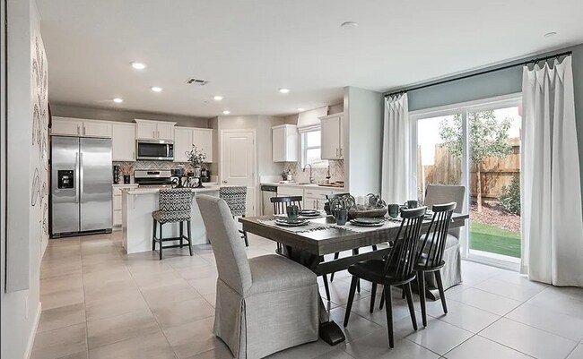 ZZ8006 Vidius Way in Bakersfield, CA - Building Photo - Building Photo
