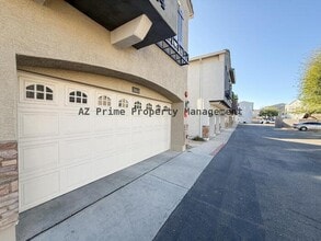 2150 W Alameda Rd in Phoenix, AZ - Foto de edificio - Building Photo