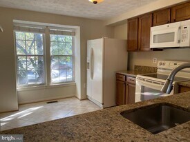 874 Flagler Dr in Gaithersburg, MD - Building Photo