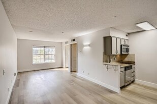 North Pointe Apartments