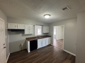 4628 Windward Dr in Memphis, TN - Building Photo - Building Photo