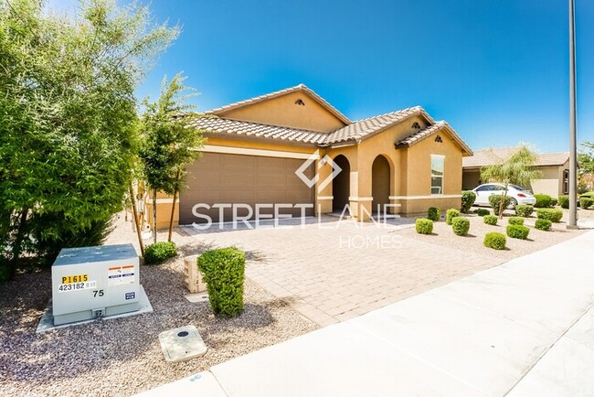 3901 E Constitution Dr in Gilbert, AZ - Foto de edificio - Building Photo