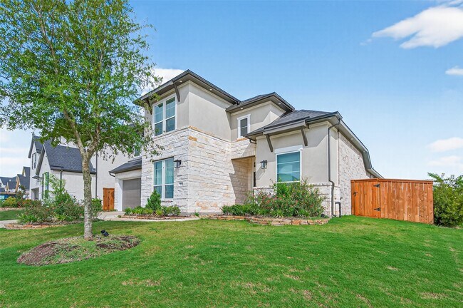 property at 7727 Pleasant Crst Dr