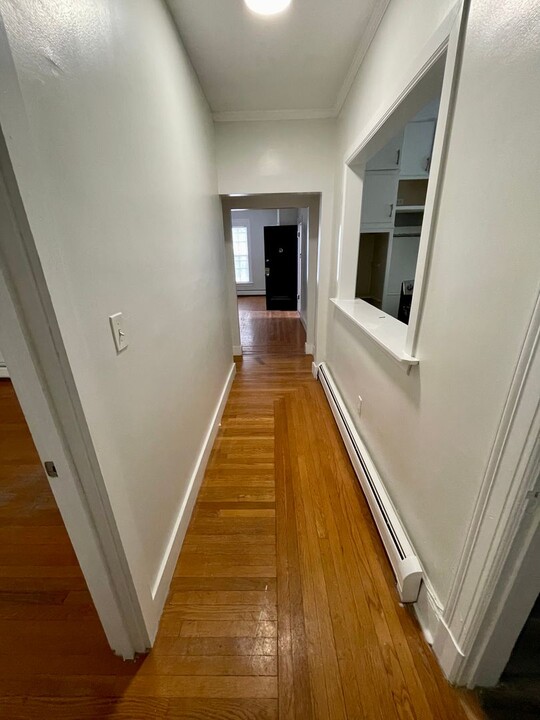 256 Bradley St in New Haven, CT - Building Photo